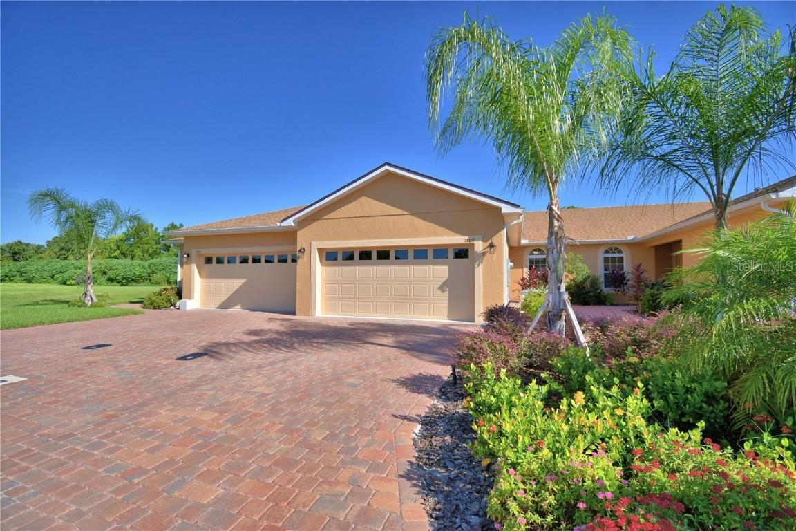 1709 Linz Ct, Winter Haven, FL 33884