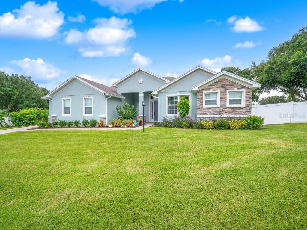 4105 Ione Ct., Auburndale, FL 33823