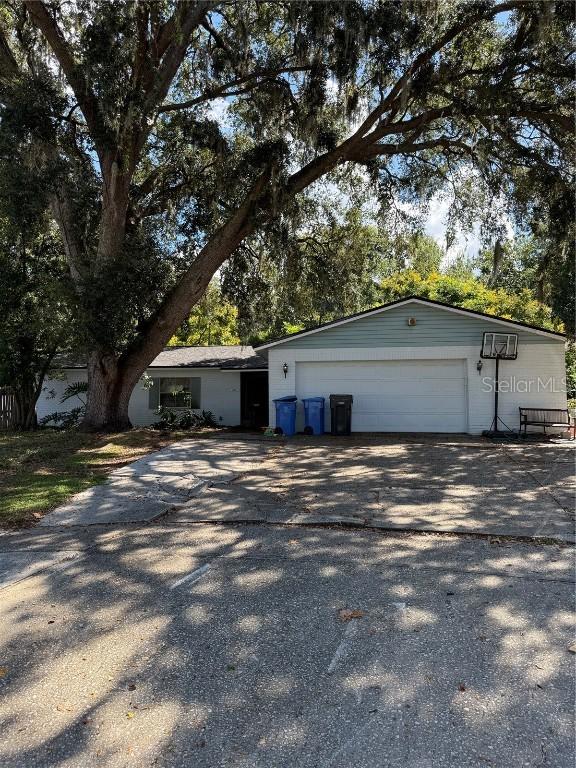 501 Hillpine Way, Brandon, FL 33510