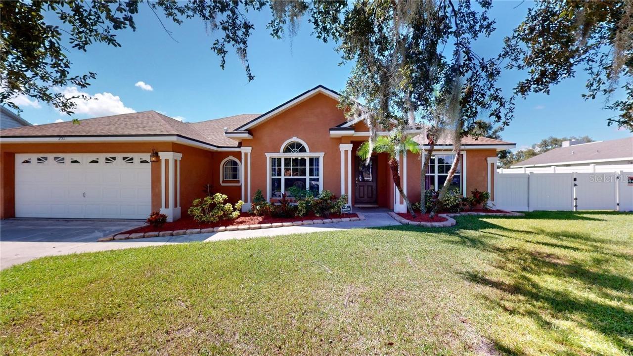 251 White Cliff Blvd., Auburndale, FL 33823