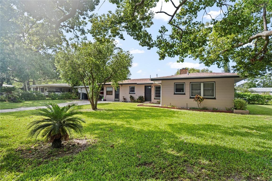 105 Leslie Ave., Winter Haven, FL 33880