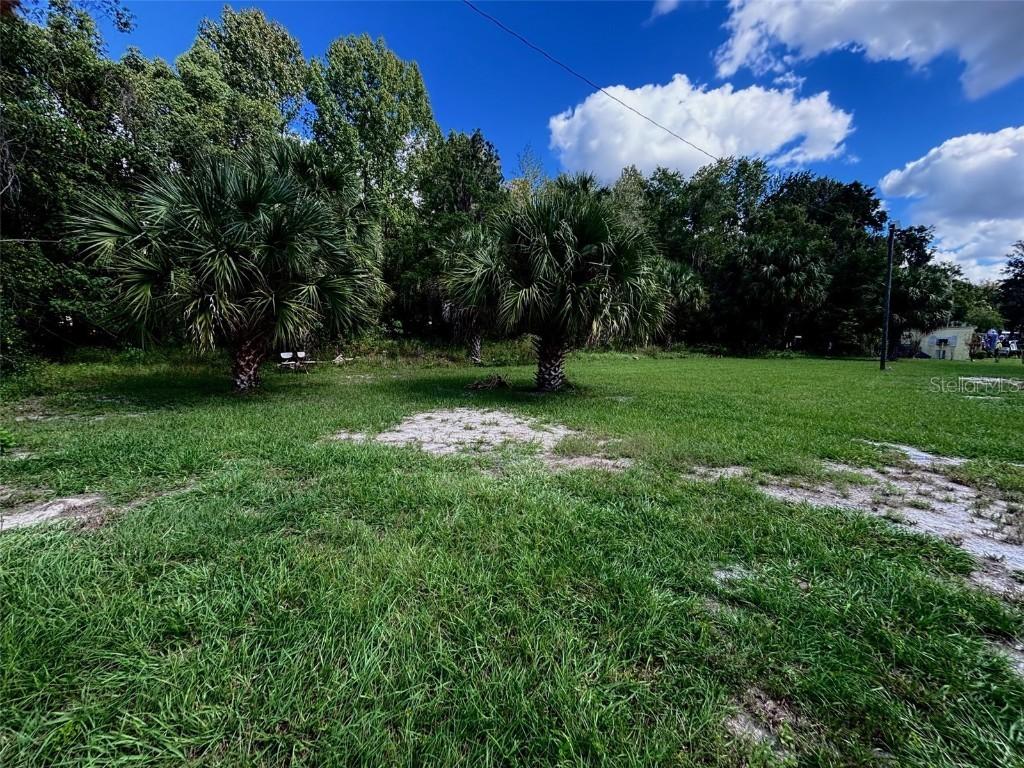 404 Grove St., Melrose, FL 32666