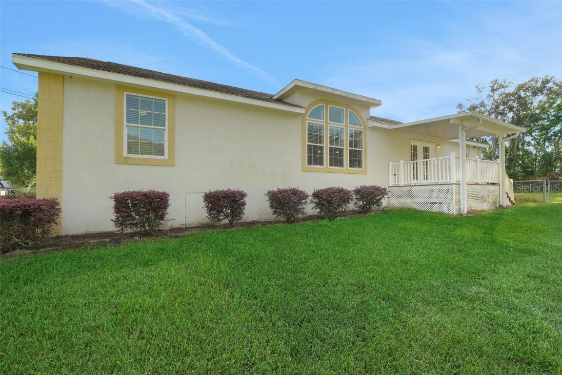 921 S 1st St., Lake Wales, FL 33853