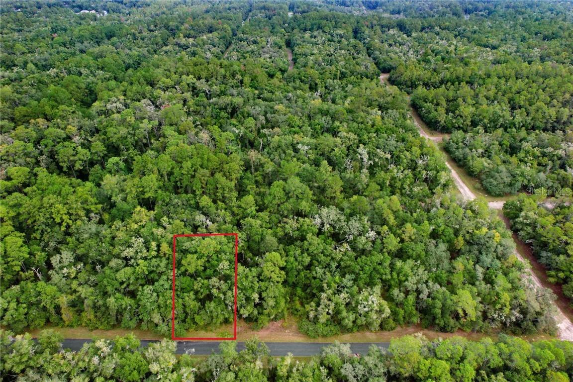 205 E Kingsdale St., Dunnellon, FL 34434