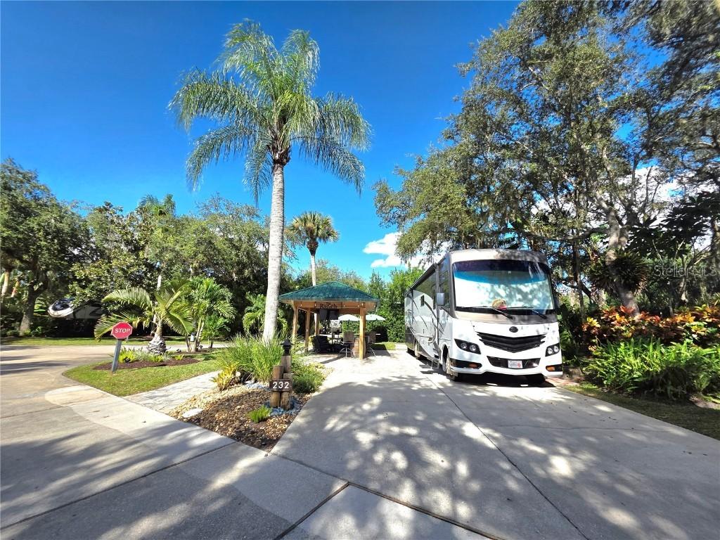 232 Stallion Ln., Lake Wales, FL 33898