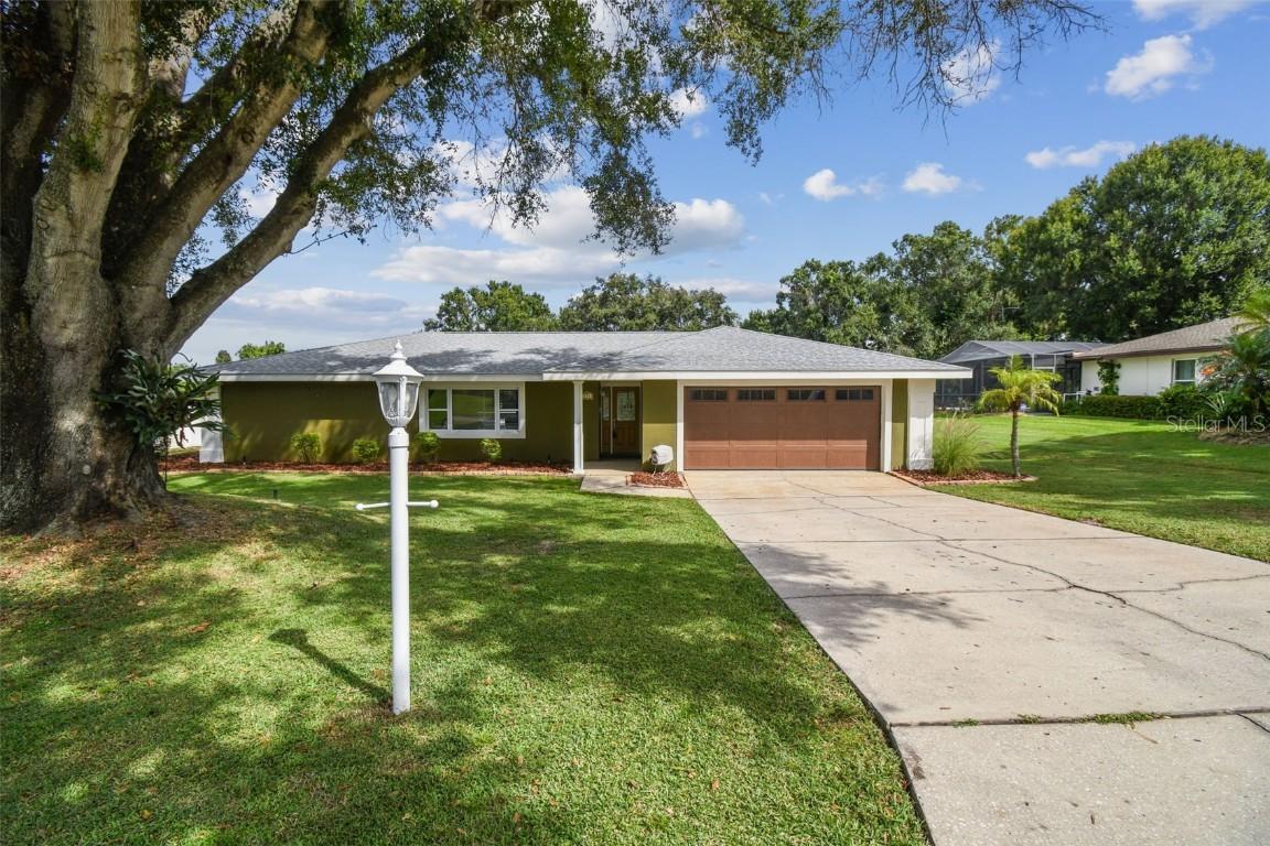 425 Flagler Rd., Winter Haven, FL 33884