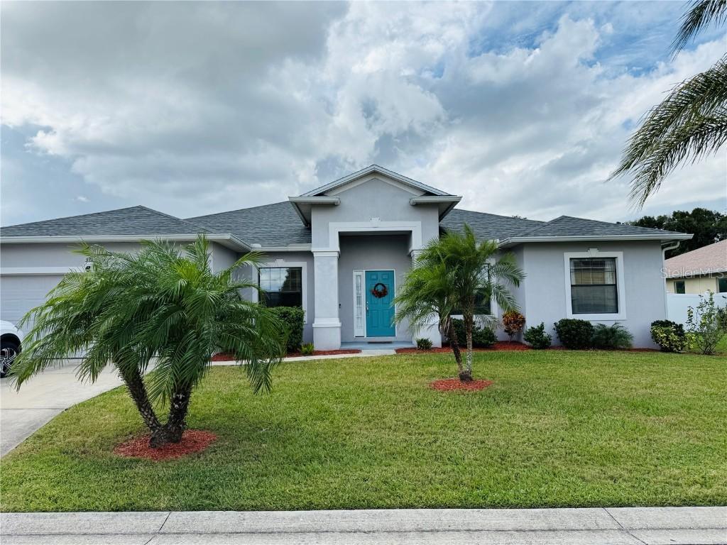321 Majestic Gardens Dr., Winter Haven, FL 33880