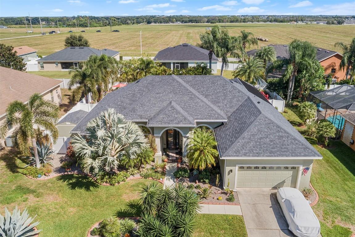 539 Renee Dr., Auburndale, FL 33823
