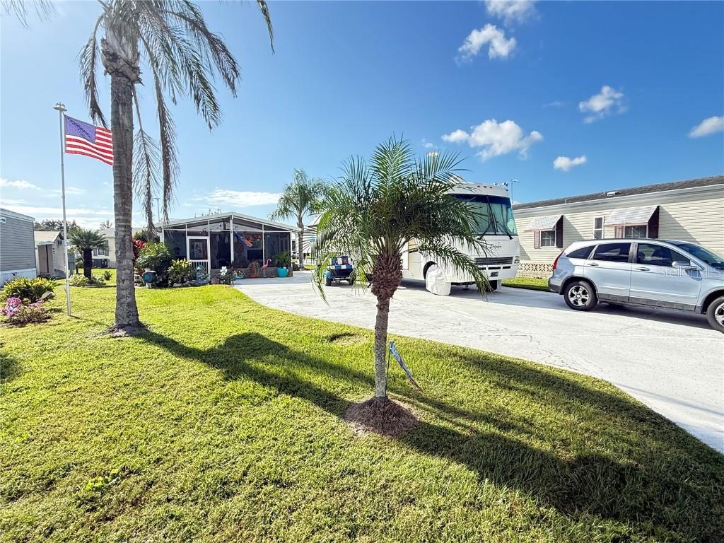 5245 Island View Cir., Polk City, FL 33868