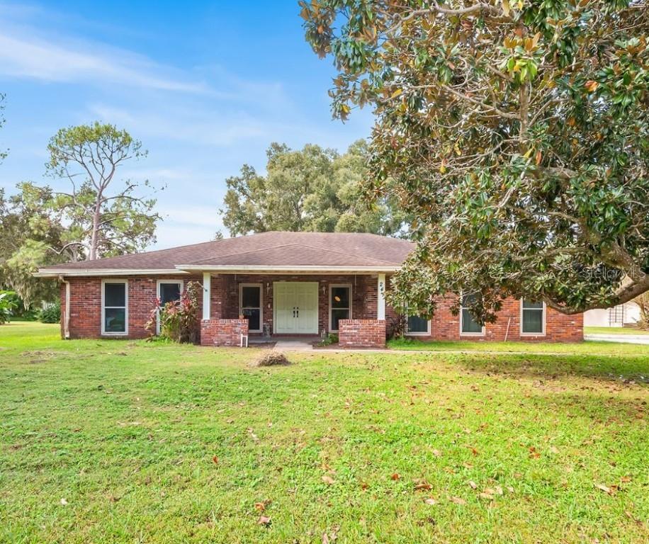 241 Greenfield Rd., Winter Haven, FL 33884