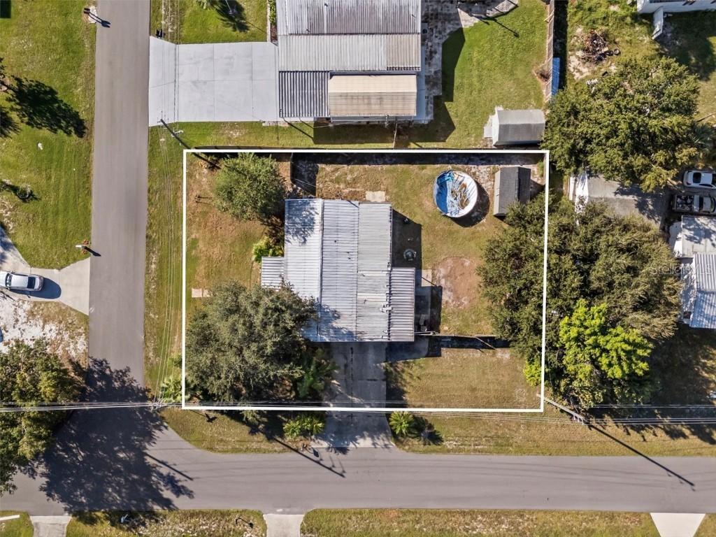 5863 Red Fox Dr., Winter Haven, FL 33884