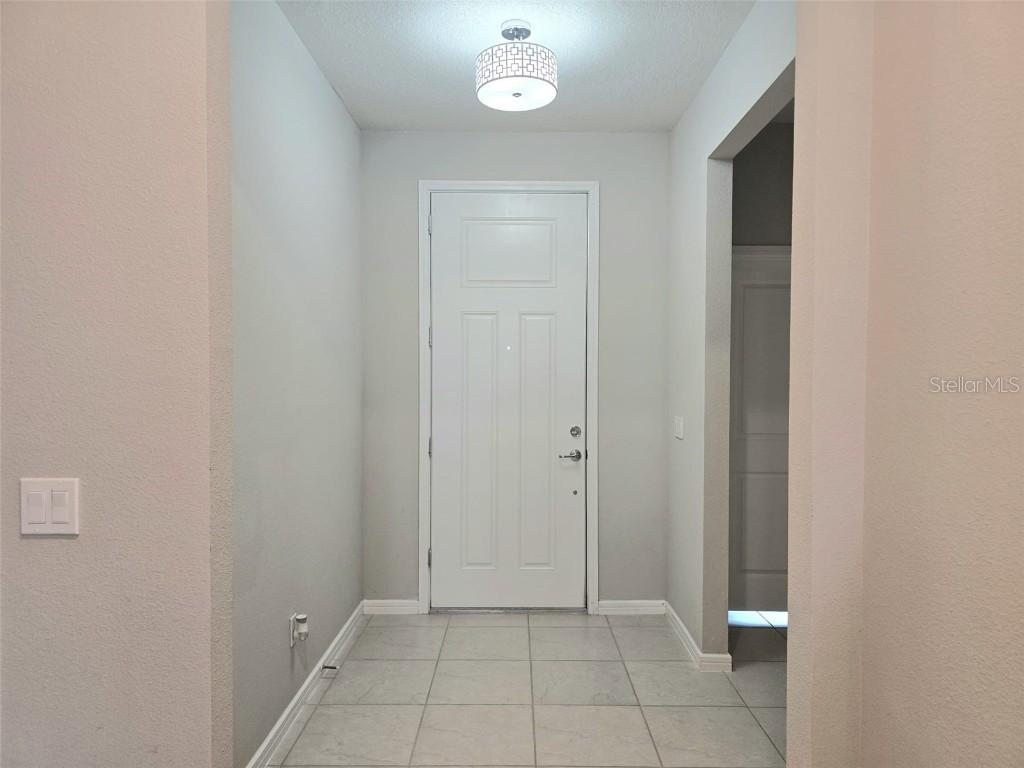 1973 Spring Shower Cir., Kissimmee, FL 34744