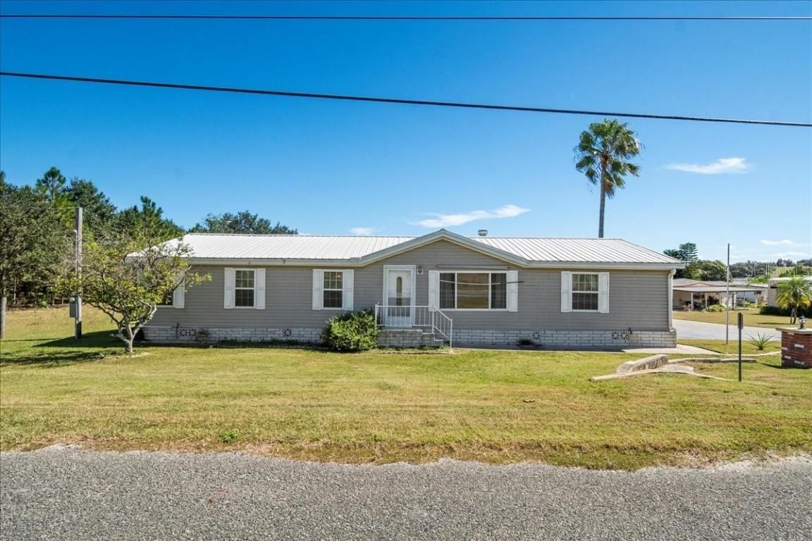 101 Edgewood Blvd., Lake Wales, FL 33898