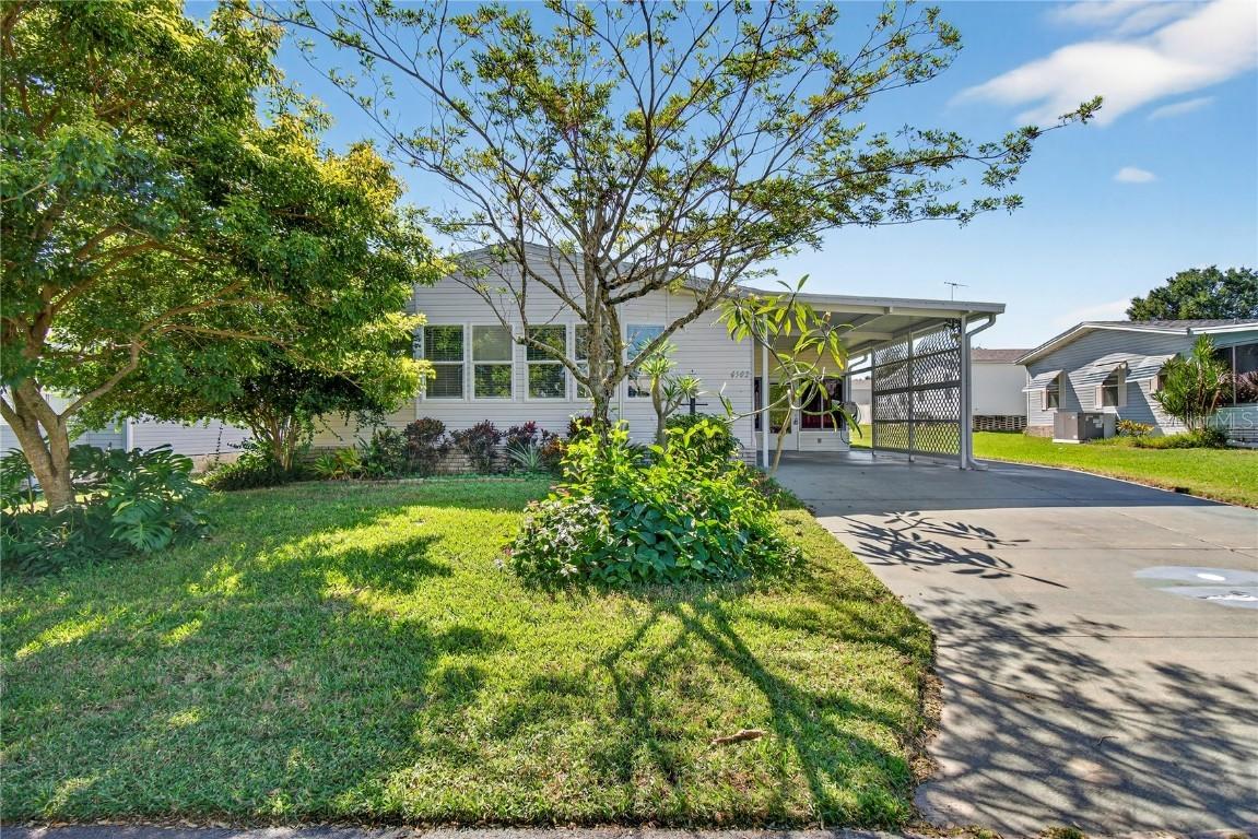 6502 Oak Hammock Ln., Winter Haven, FL 33884