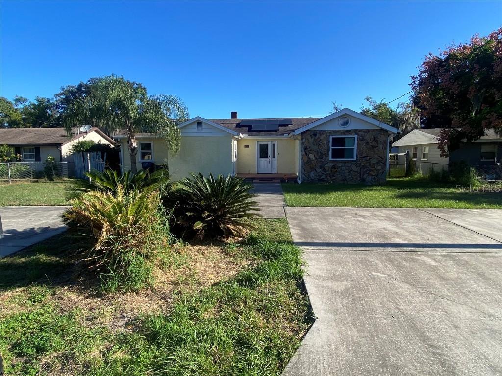 124 Elaine Dr., Auburndale, FL 33823