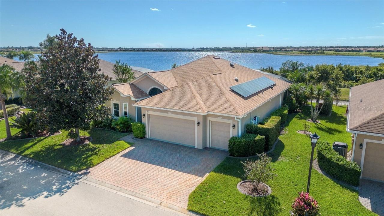 5461 Hogan Ln., Winter Haven, FL 33884