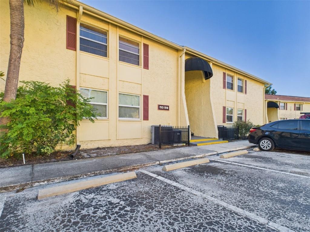 7512 Dolonita Dr., Tampa, FL 33615