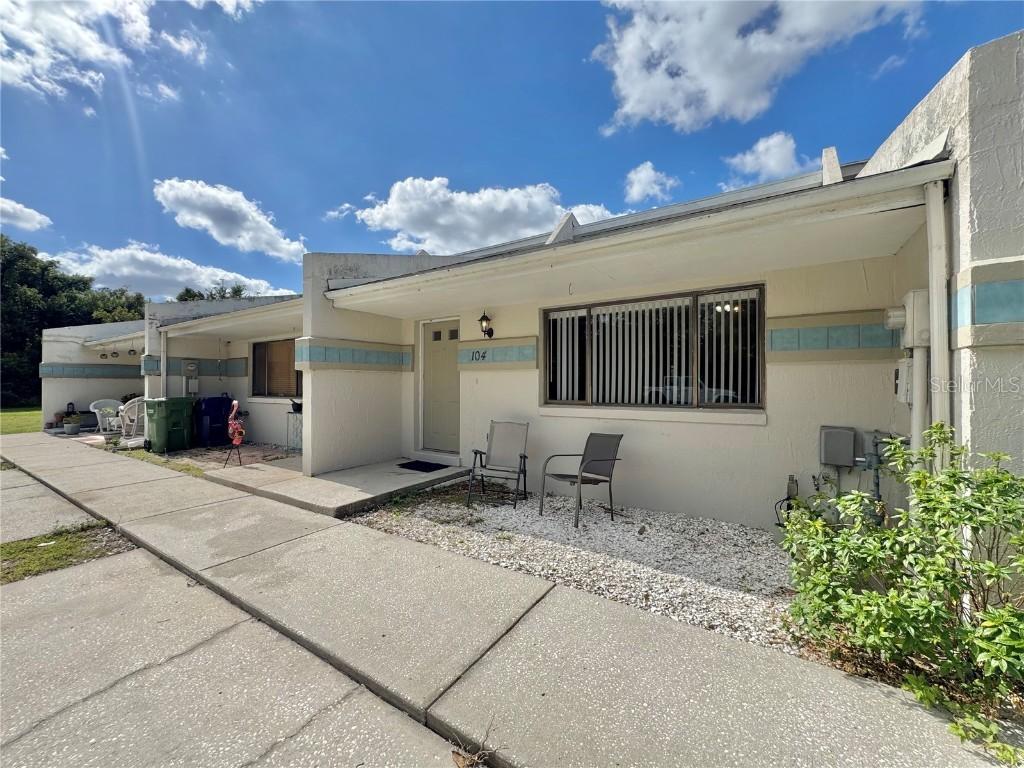 104 Mayfair Pl., Winter Haven, FL 33880