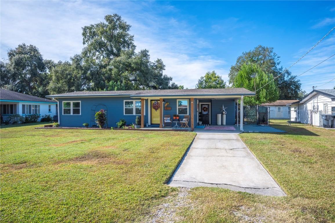 4077 Lake Marianna Dr., Winter Haven, FL 33881