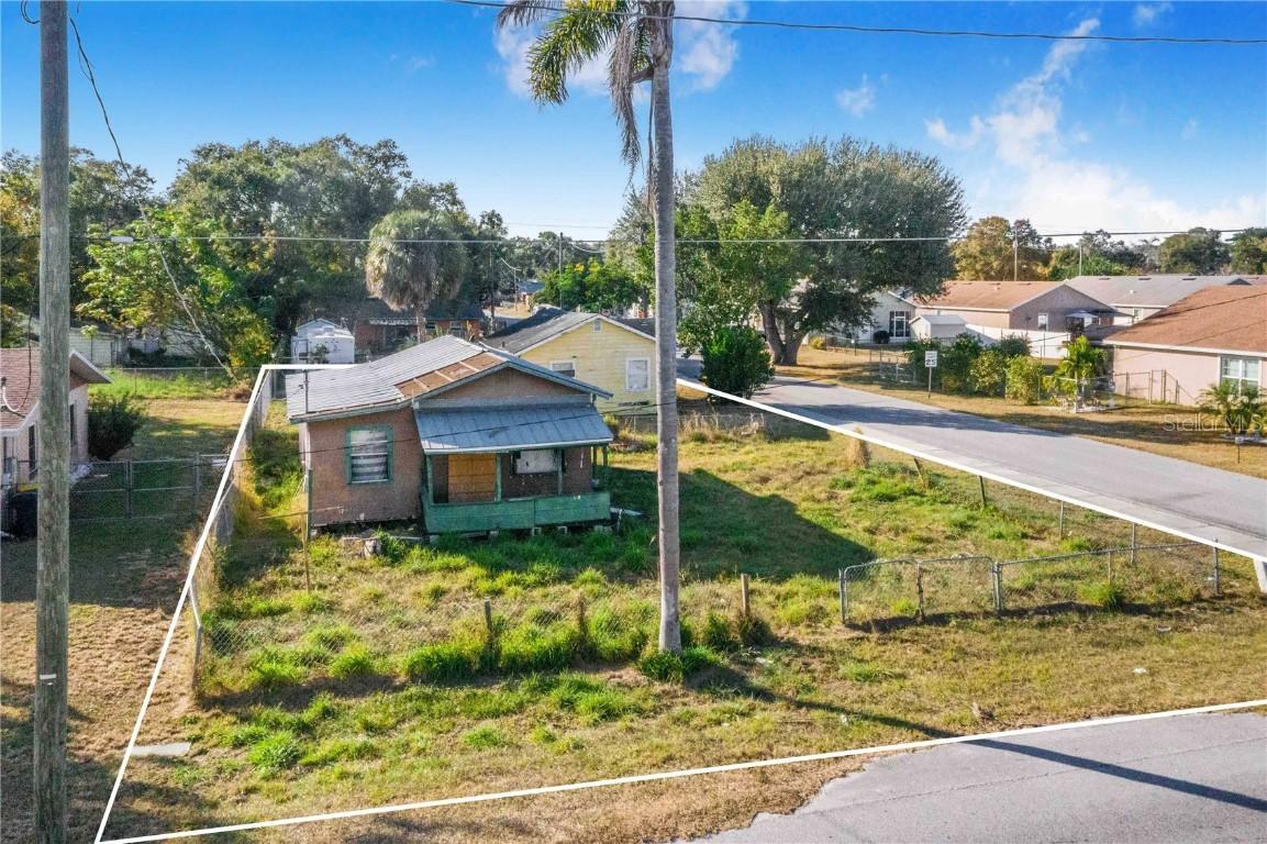 402 Bennett St., Auburndale, FL 33823