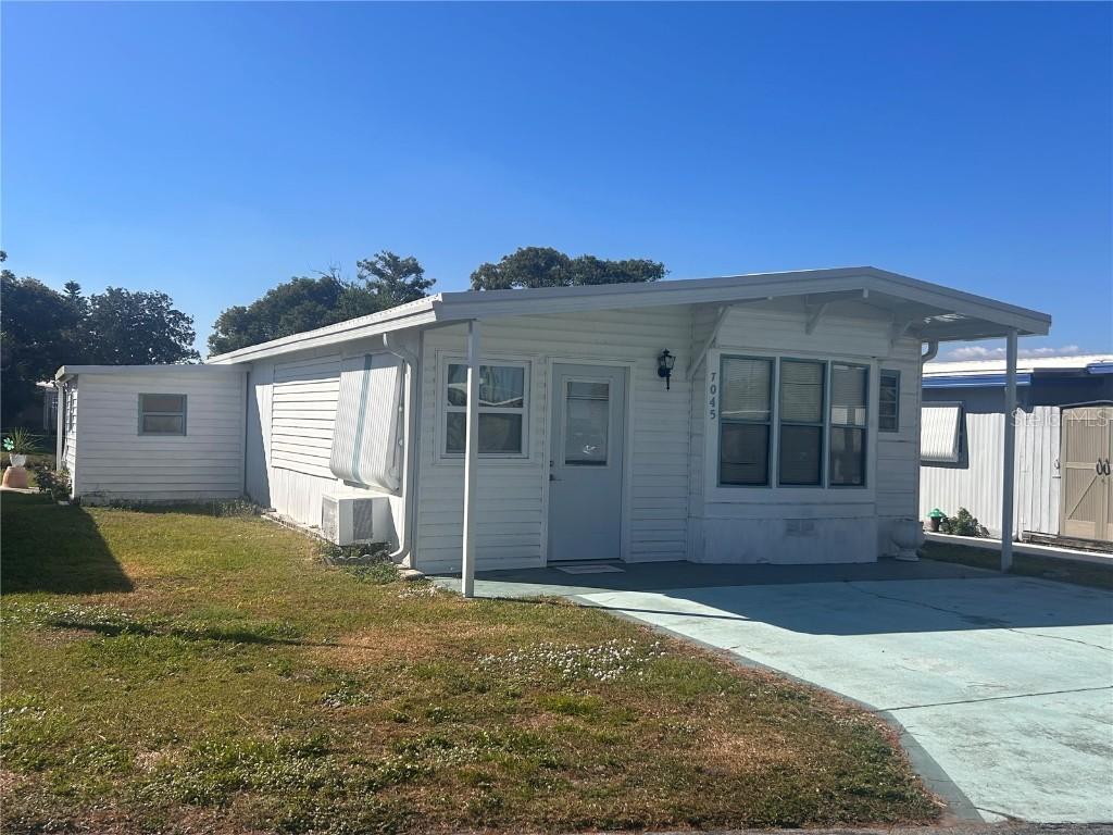 7045 Fairview Village Cir., Winter Haven, FL 33881