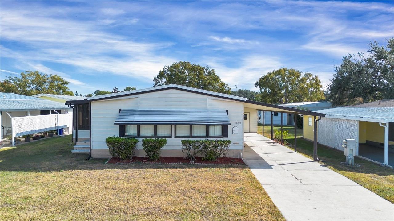 4969 Foxwood Lake Dr., Lakeland, FL 33810