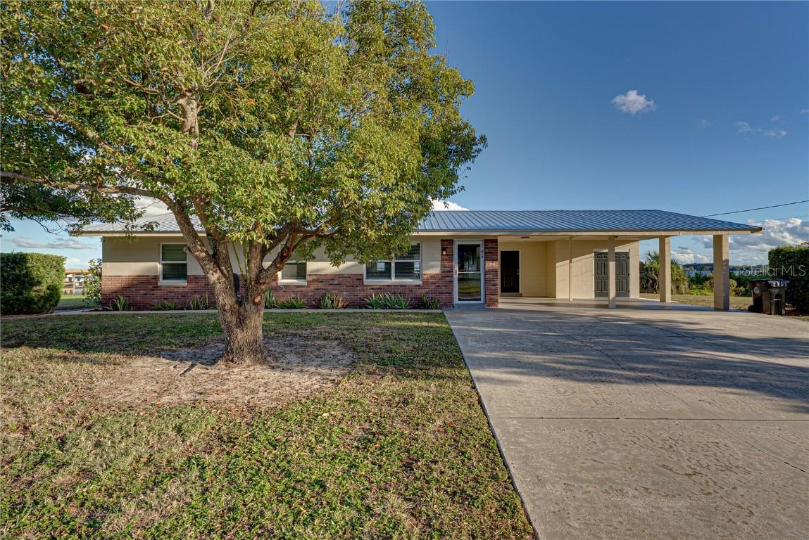 104 N Lake Reedy Blvd., Frostproof, FL 33843