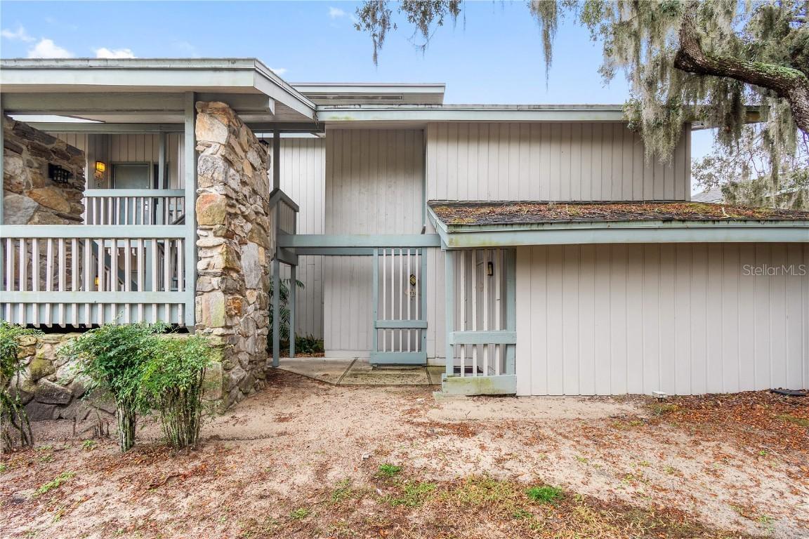 2114 Corner Lake Dr. #E, Haines City, FL 33844