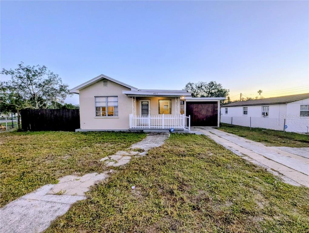 4517 Kenilworth Blvd., Sebring, FL 33870