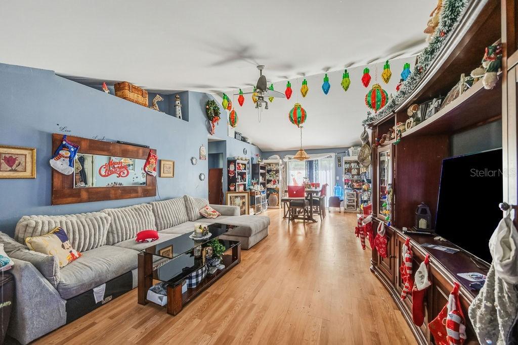 1376 Danbury St., Palm Bay, FL 32908