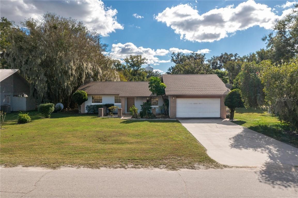 618 3rd St., Fort Meade, FL 33841