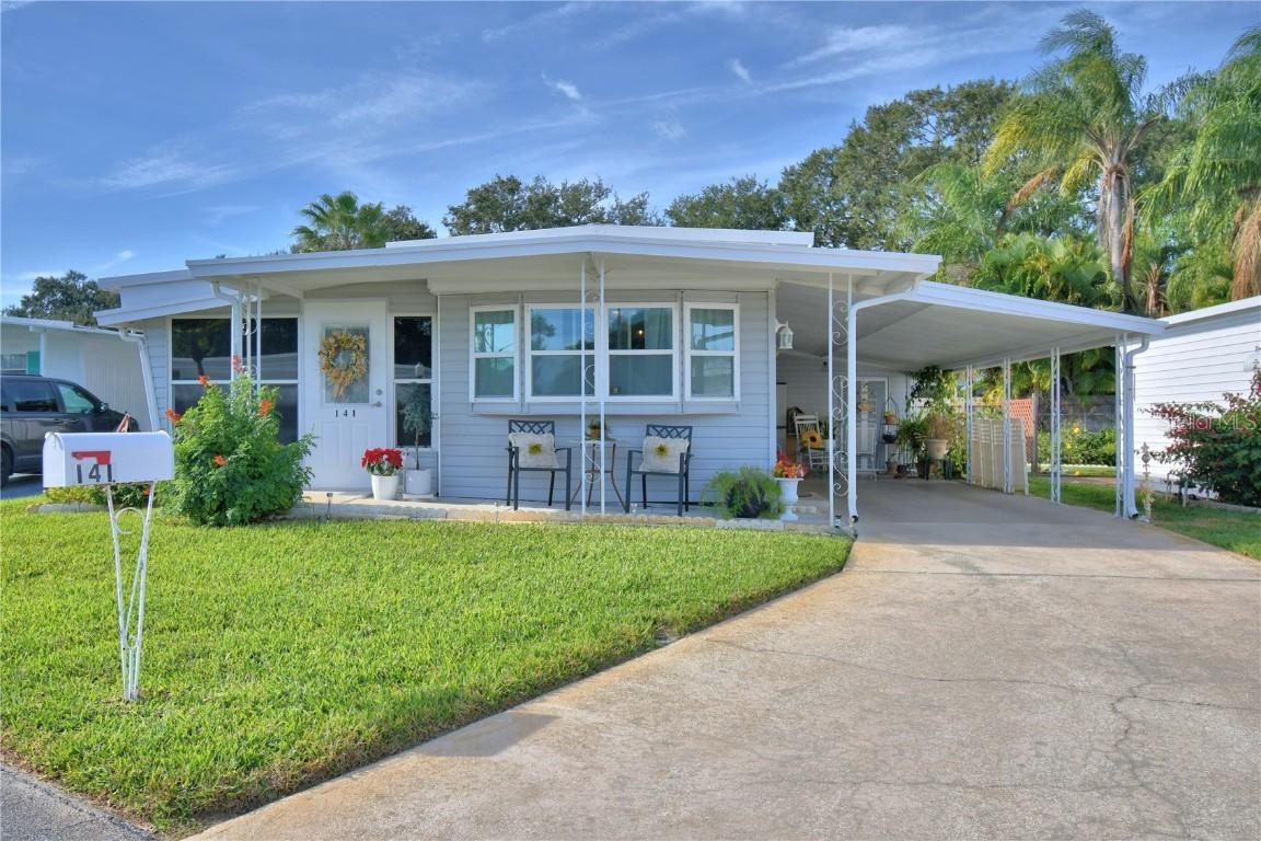 141 Paradise Ln., Auburndale, FL 33823