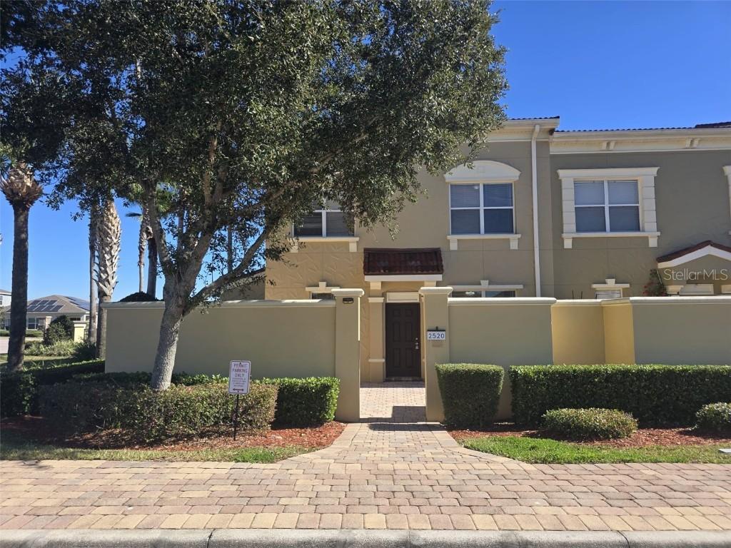 2520 Bella Vista Dr., Davenport, FL 33897