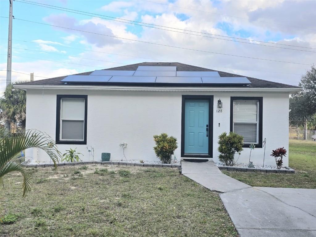 128 Woodlawn Ave., Lake Wales, FL 33859