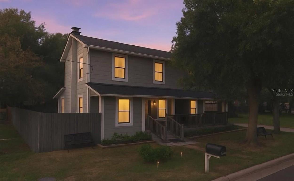 208 Weaver Ave., Lake Wales, FL 33853