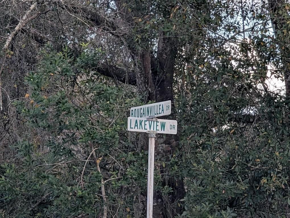 1005 Bougainville Dr., Indian Lake Estates, FL 33855