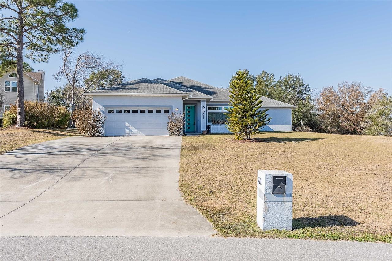 271 White Cliff Blvd., Auburndale, FL 33823