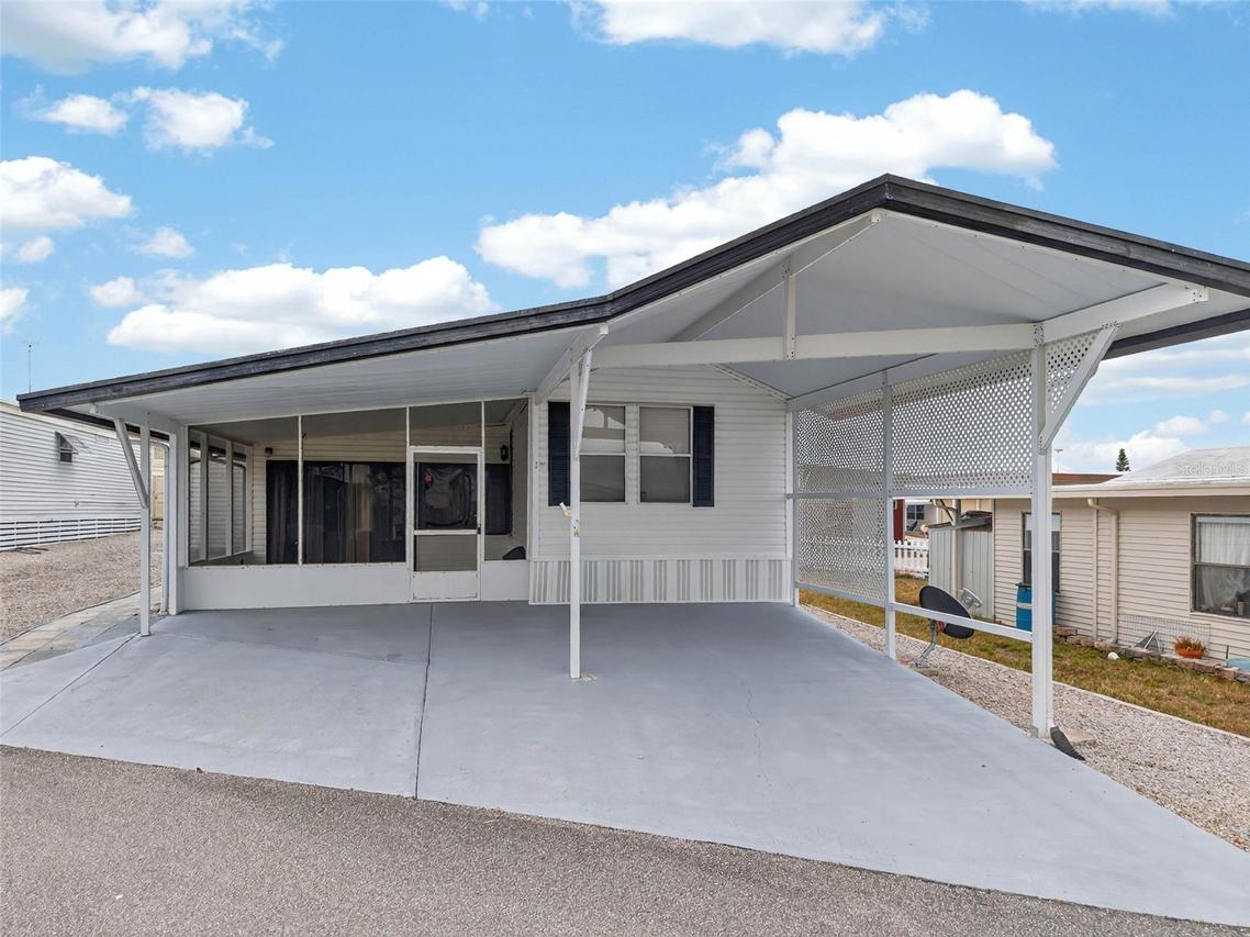 251 Patterson Rd. #C29, Haines City, FL 33844