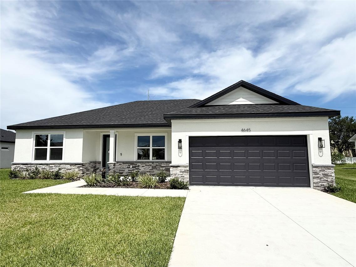 4645 Boston St., Sebring, FL 33872