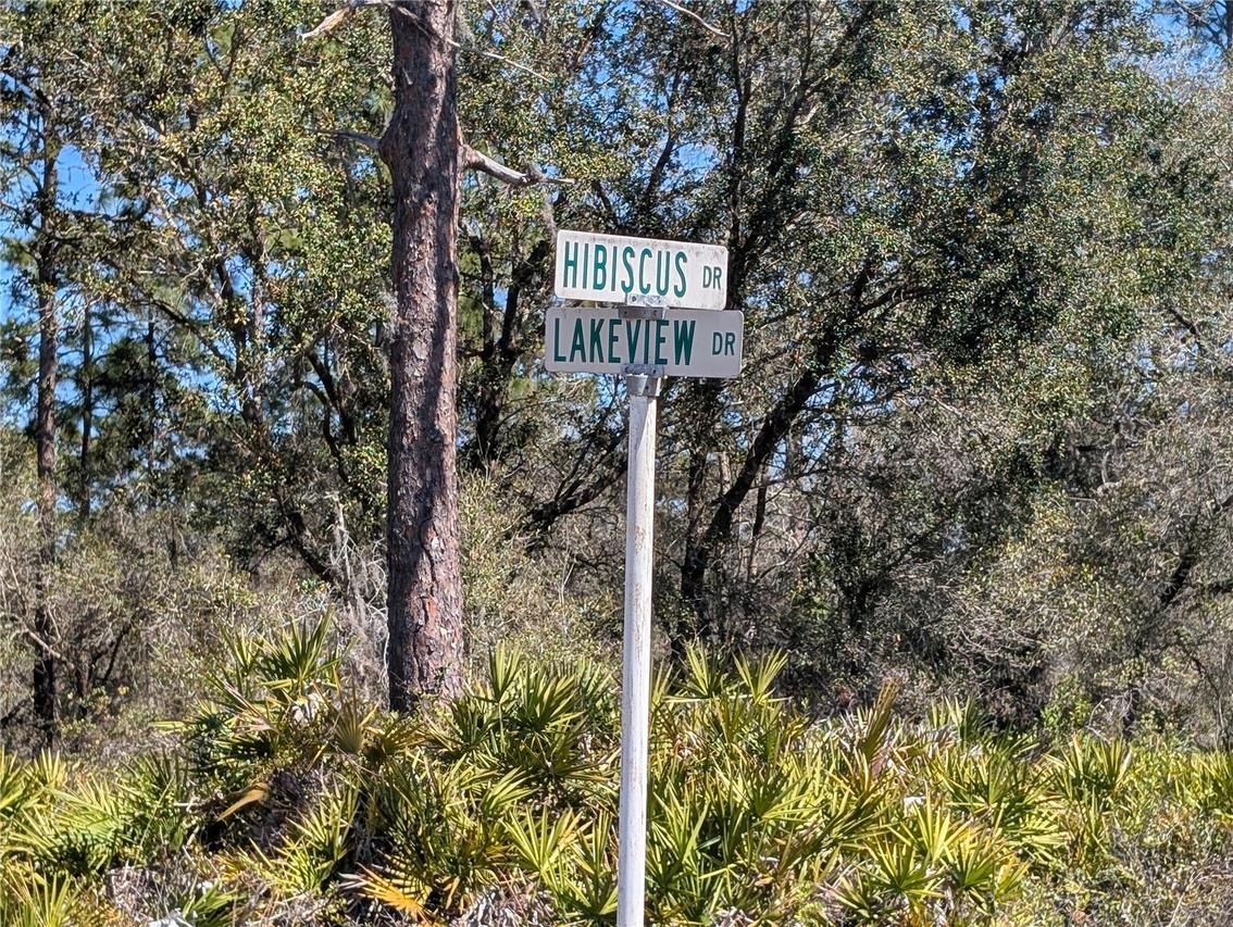 923 Hibiscus Dr., Indian Lake Estates, FL 33855