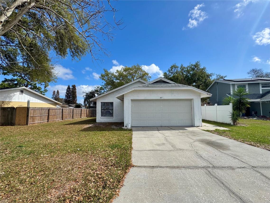 817 Whisper Lake Ct., Winter Haven, FL 33880