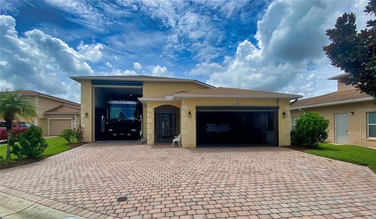 4152 Limerick Dr., Lake Wales, FL 33859