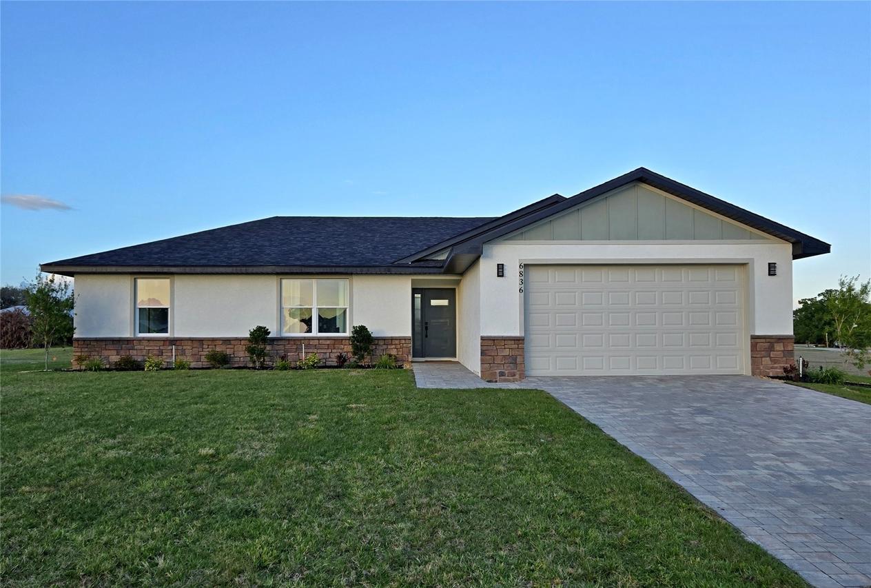 6836 Heavitree Dr., Sebring, FL 33876