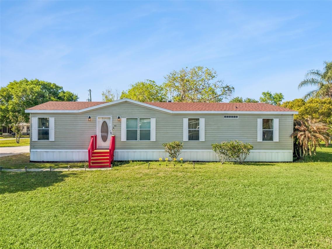 2820 Newcombe Ln., Kissimmee, FL 34741