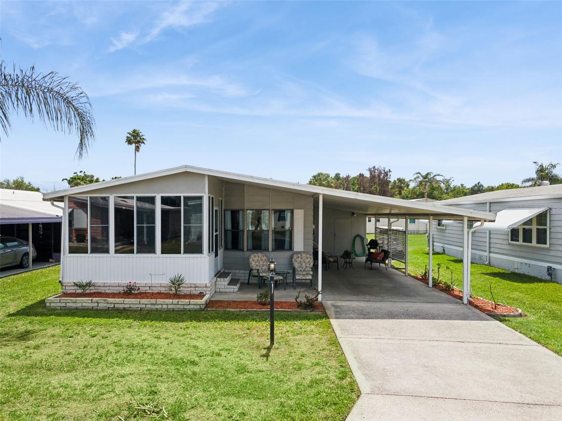 125 Lake Hazel Dr., Winter Haven, FL 33884