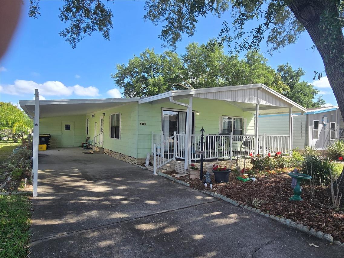 6309 Grove Pointe Dr., Winter Haven, FL 33884