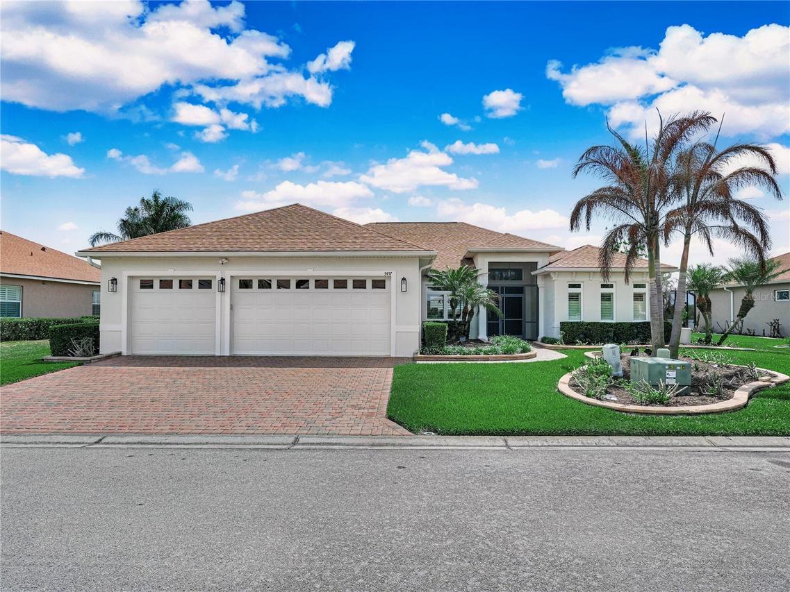 5457 Hogan Ln., Winter Haven, FL 33884