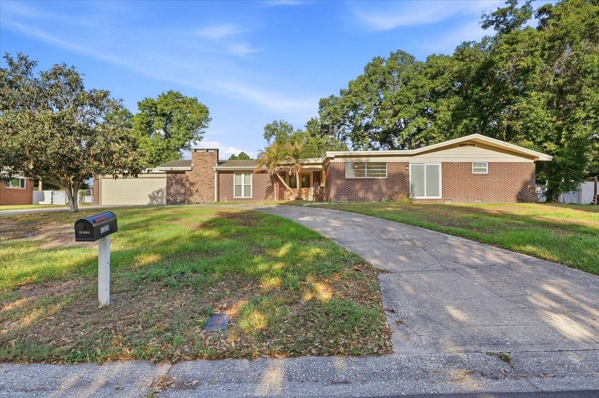 1329 Jaffa St., Lakeland, FL 33801