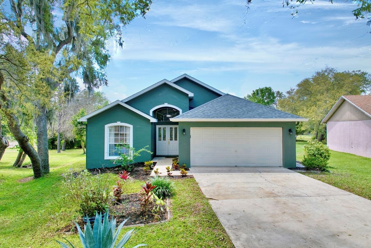 1011 Tequesta Tr., Lake Wales, FL 33898