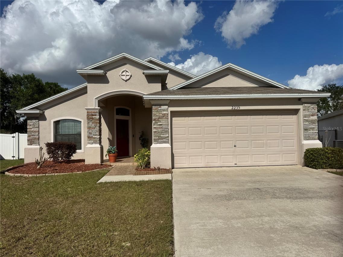 2235 Lakeridge Dr., Winter Haven, FL 33881